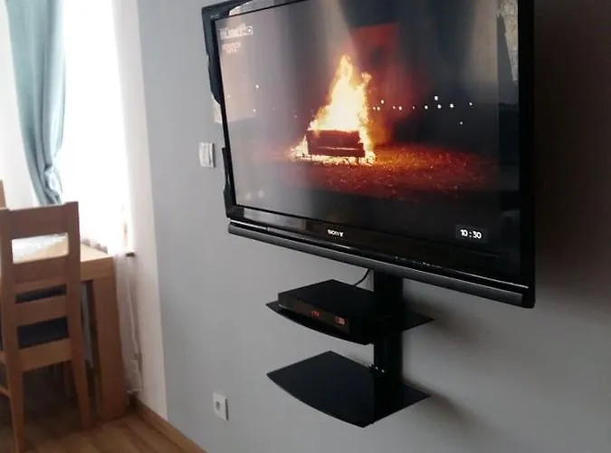 Cis Przy Deptaku קריניצה זדרוי